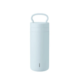 Stelton - Tabi Isolierbecher 0,4 l. Softeisblau Stelton - Tabi geïsoleerde beker 0,4 l. zacht ijsblauw Stelton